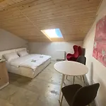 у львові на вулиці лесі українки 19 Appartement *