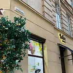 Appartement у львові на вулиці лесі українки 19 *