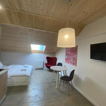 у львові на вулиці лесі українки 19 Apartament