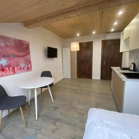 у львові на вулиці лесі українки 19 Apartament *