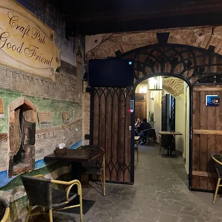 у львові на вулиці лесі українки 19 *