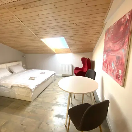 у львові на вулиці лесі українки 19 Apartment *