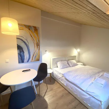 у львові на вулиці лесі українки 19 Apartment Lviv