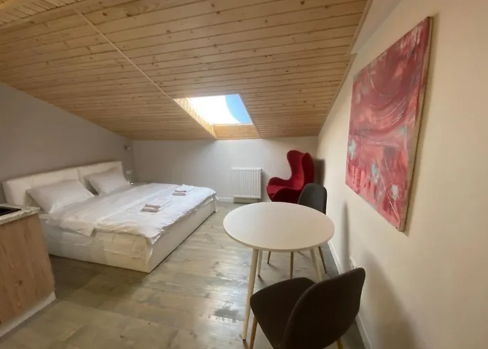 у львові на вулиці лесі українки 19 *