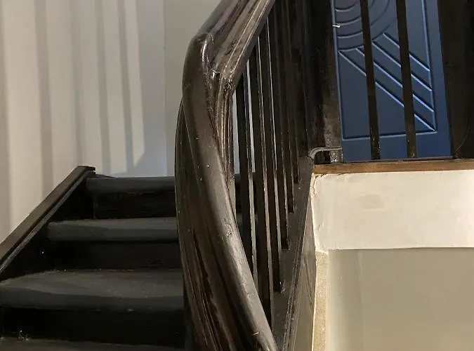 у львові на вулиці лесі українки 19 Apartment