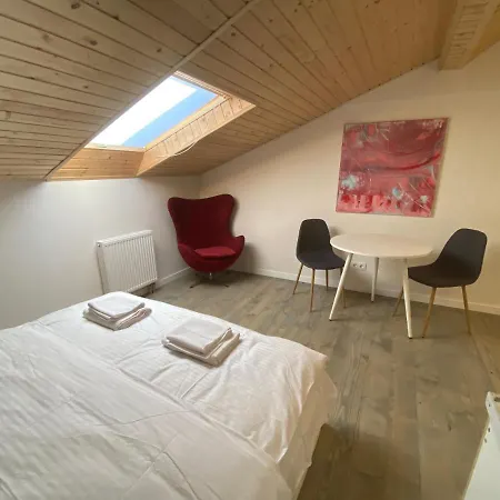 у львові на вулиці лесі українки 19