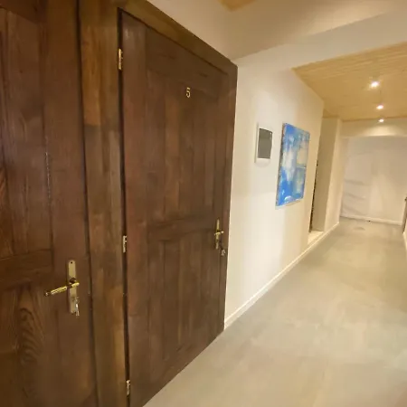 у львові на вулиці лесі українки 19