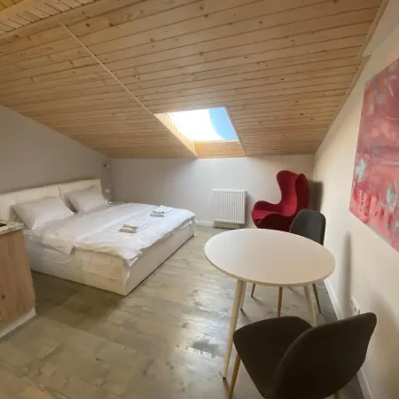 у львові на вулиці лесі українки 19 Lägenhet *