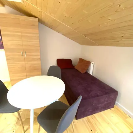 у львові на вулиці лесі українки 19