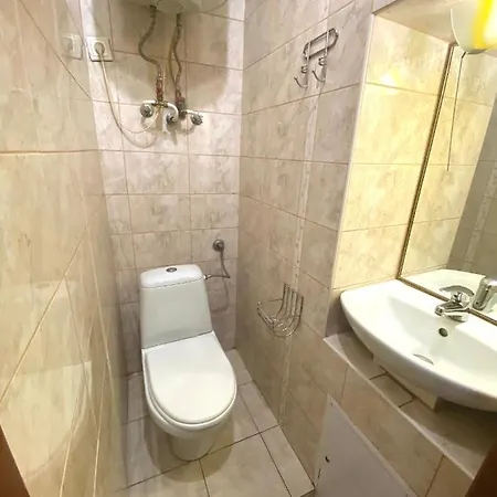 у львові на вулиці лесі українки 19 *